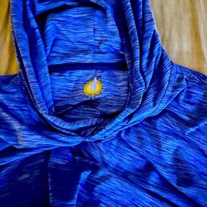 Johnnie O very lightweight hoodie UPE 50 protection